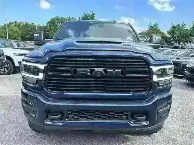 2024 RAM Ram 2500 RAM 2500 LARAMIE MEGA CAB 4X4 64 BOX