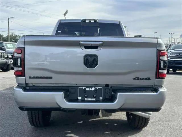 2024 RAM Ram 2500 RAM 2500 LARAMIE MEGA CAB 4X4 64 BOX