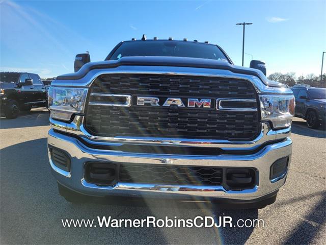 2024 RAM Ram 3500 RAM 3500 TRADESMAN CREW CAB 4X4 8 BOX