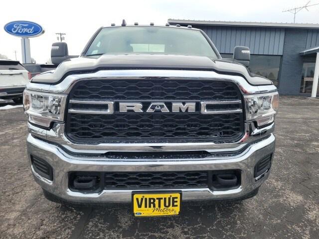 2024 RAM Ram 3500 RAM 3500 TRADESMAN CREW CAB 4X4 64 BOX