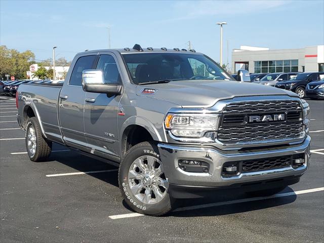 2024 RAM Ram 3500 RAM 3500 LIMITED CREW CAB 4X4 8 BOX