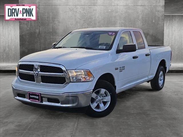 2023 RAM Ram 1500 Classic RAM 1500 CLASSIC TRADESMAN QUAD CAB 4X4 64 BOX