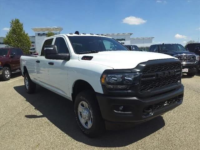 2024 RAM Ram 3500 RAM 3500 TRADESMAN CREW CAB 4X4 8 BOX