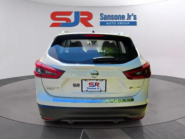 2022 Nissan Rogue Sport SL AWD Xtronic CVT
