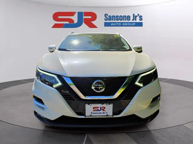 2022 Nissan Rogue Sport SL AWD Xtronic CVT
