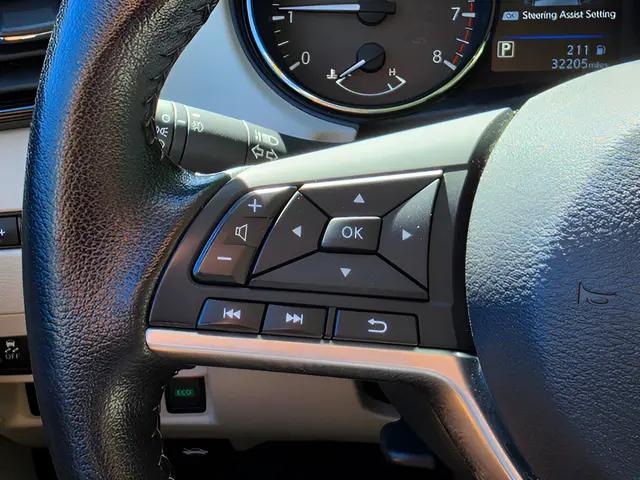 2022 Nissan Rogue Sport SL AWD Xtronic CVT