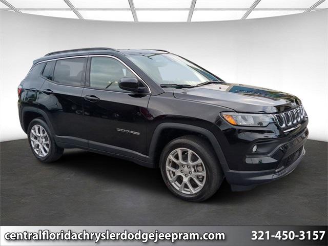 2024 Jeep Compass COMPASS LATITUDE LUX 4X4