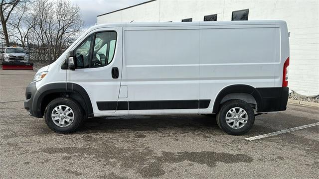 2024 RAM Ram ProMaster RAM PROMASTER 1500 SLT CARGO VAN LOW ROOF 136 WB