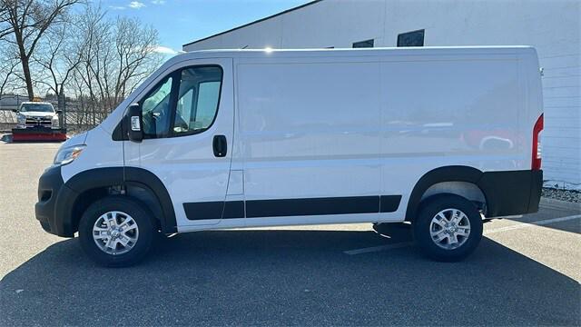 2024 RAM Ram ProMaster RAM PROMASTER 1500 SLT CARGO VAN LOW ROOF 136 WB