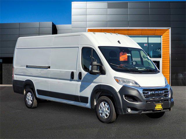 2024 RAM Ram ProMaster RAM PROMASTER 3500 SLT CARGO VAN HIGH ROOF 159 WB EXT