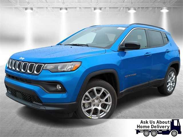 2024 Jeep Compass COMPASS LATITUDE LUX 4X4