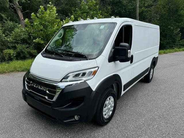 2024 RAM Ram ProMaster RAM PROMASTER 2500 SLT CARGO VAN LOW ROOF 136 WB