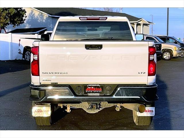 2022 Chevrolet Silverado 3500HD 4WD Crew Cab Standard Bed LTZ