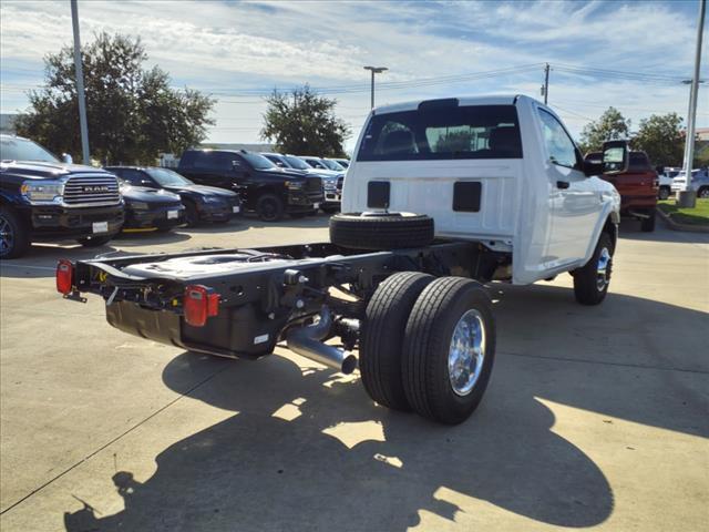 2024 RAM Ram 3500 Chassis Cab RAM 3500 TRADESMAN CHASSIS REGULAR CAB 4X4 60 CA