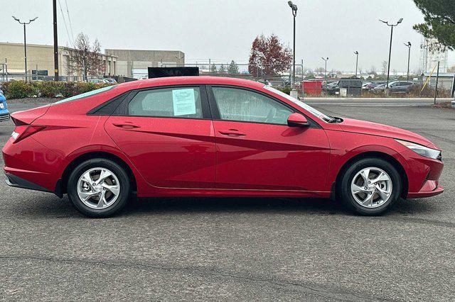 2023 Hyundai Elantra SE