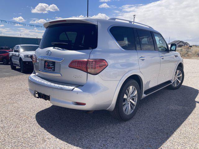 2017 INFINITI QX80 Unknown