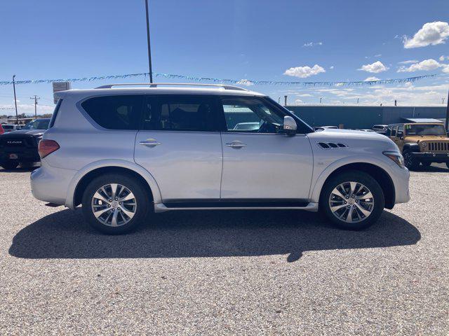 2017 INFINITI QX80 Unknown
