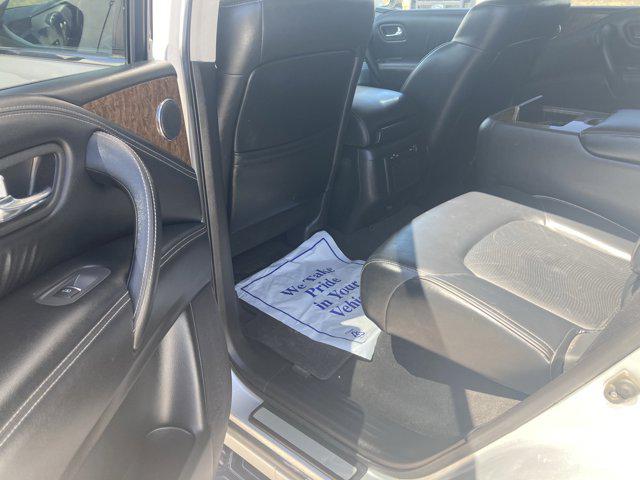 2017 INFINITI QX80 Unknown