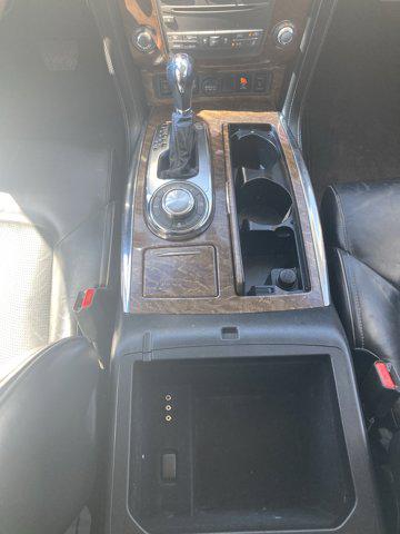 2017 INFINITI QX80 Unknown