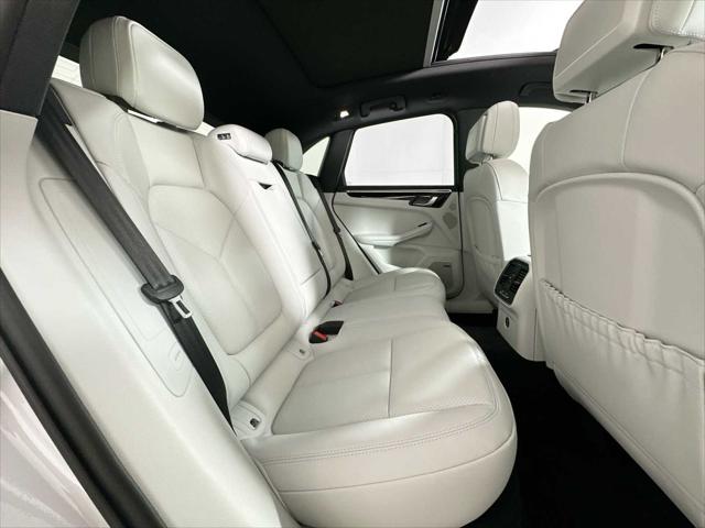 2024 Porsche Macan S