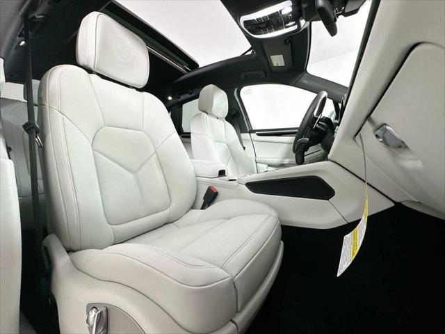 2024 Porsche Macan S