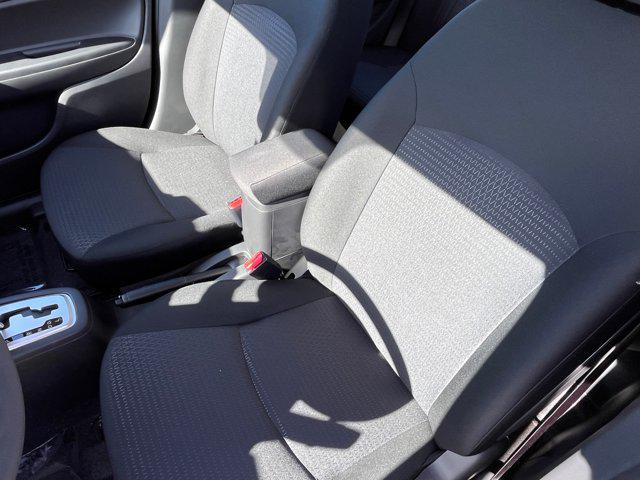 2024 Mitsubishi Mirage G4 ES