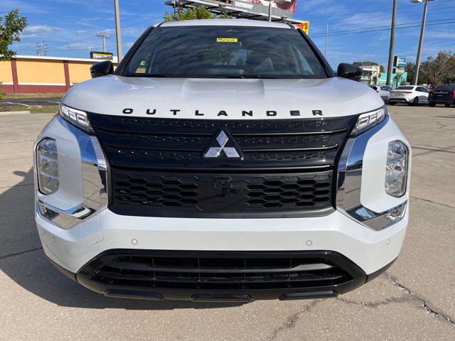 2024 Mitsubishi Outlander SE Black Edition S-AWC
