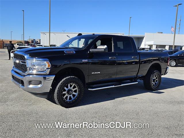 2022 RAM 2500 Tradesman Crew Cab 4x4 64 Box