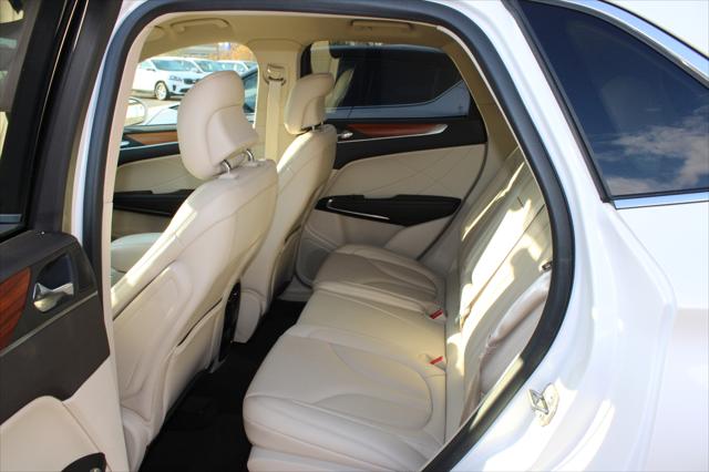 2019 Lincoln MKC Select