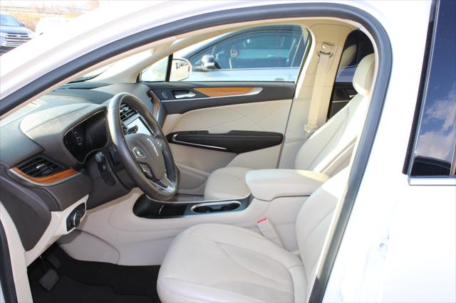 2019 Lincoln MKC Select