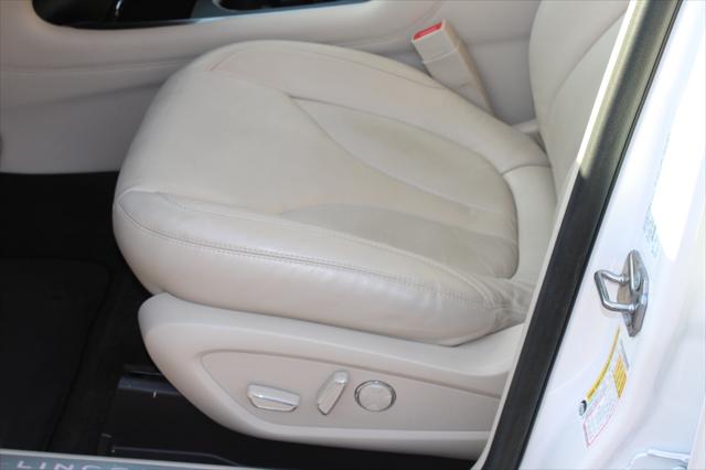 2019 Lincoln MKC Select