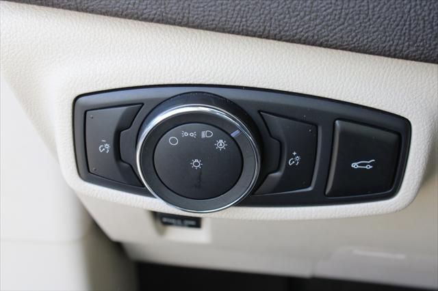 2019 Lincoln MKC Select