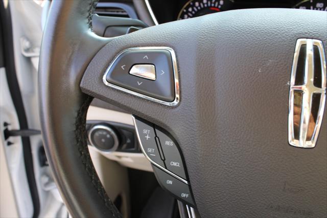 2019 Lincoln MKC Select