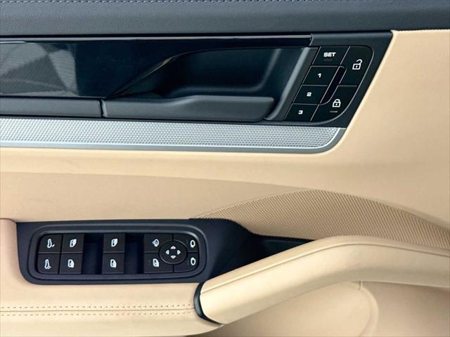 2024 Porsche Cayenne Coupe AWD