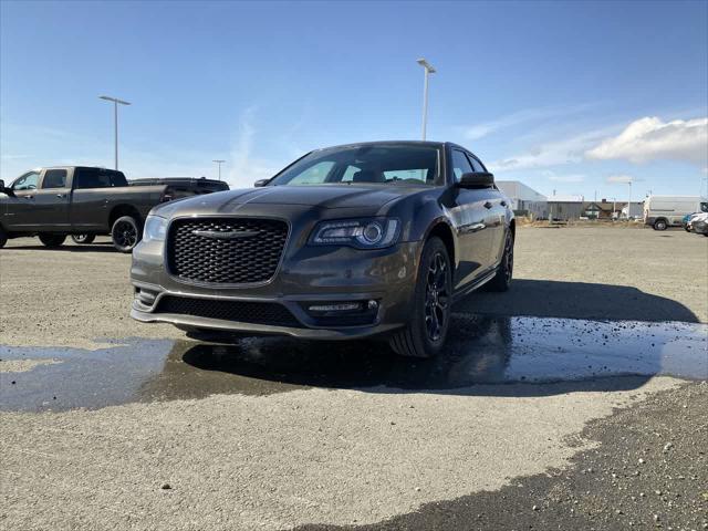 2023 Chrysler Chrysler 300 300 TOURING L AWD