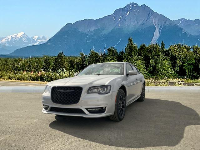 2023 Chrysler Chrysler 300 300 TOURING L AWD