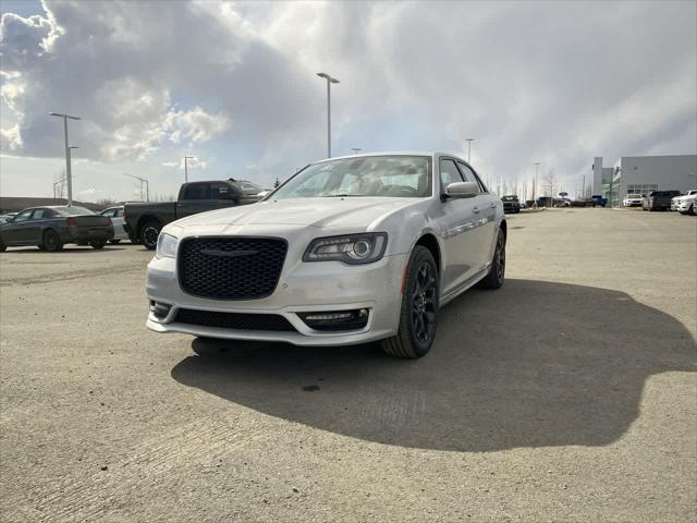 2023 Chrysler Chrysler 300 300 TOURING L AWD