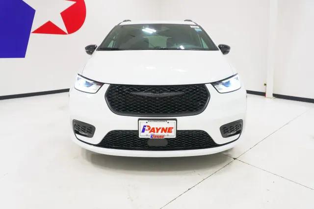 2024 Chrysler Pacifica PACIFICA TOURING L