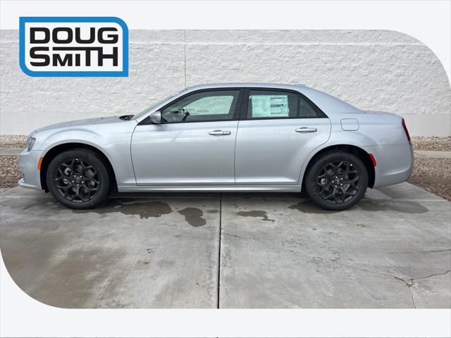 2023 Chrysler Chrysler 300 300 TOURING L AWD