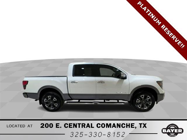 2023 Nissan TITAN Crew Cab Platinum Reserve 4x4