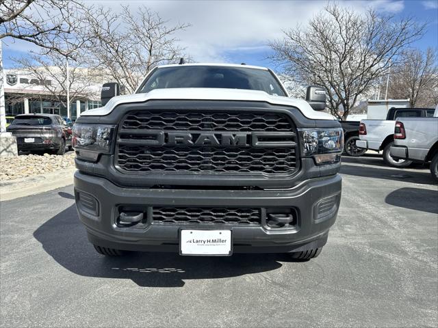 2023 RAM Ram 3500 RAM 3500 TRADESMAN CREW CAB 4X4 8 BOX