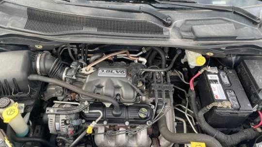 2010 Chrysler Town & Country New LX