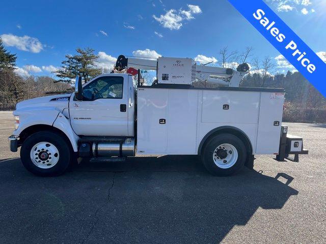 2024 Ford F-750 Base