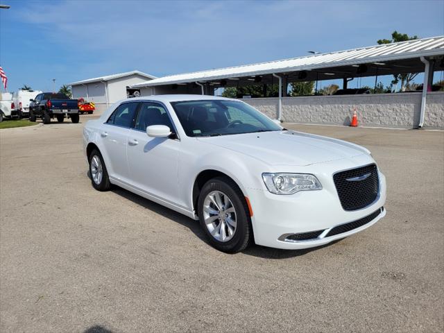 2023 Chrysler Chrysler 300 300 TOURING