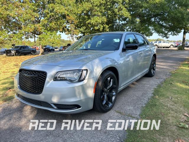 2023 Chrysler Chrysler 300 300 TOURING