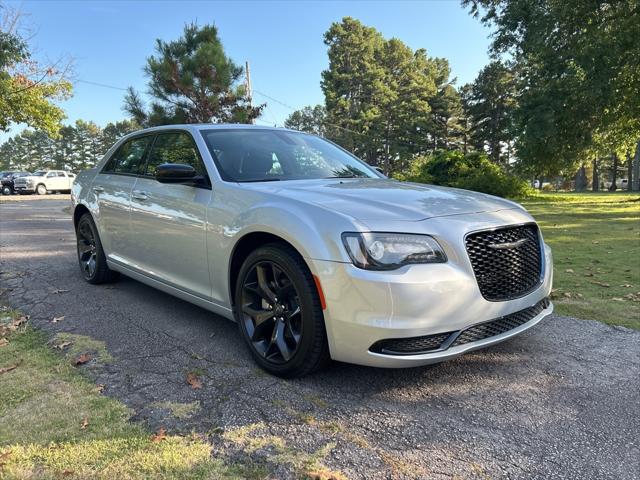 2023 Chrysler Chrysler 300 300 TOURING