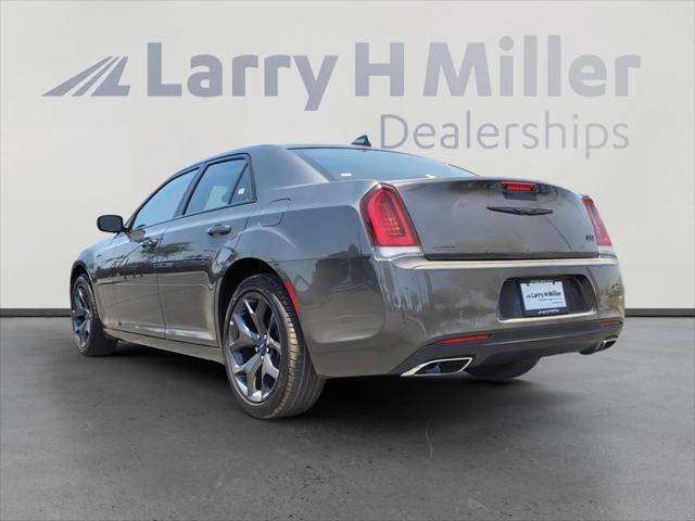 2023 Chrysler Chrysler 300 300 TOURING