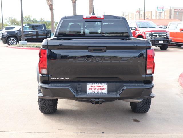 2023 Chevrolet Colorado 4WD Crew Cab Short Box Trail Boss