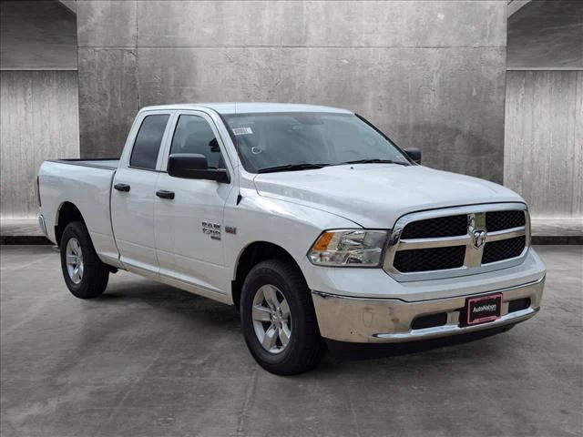 2023 RAM Ram 1500 Classic RAM 1500 CLASSIC TRADESMAN QUAD CAB 4X4 64 BOX