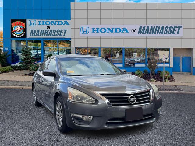 2015 Nissan Altima 2.5 S [1]